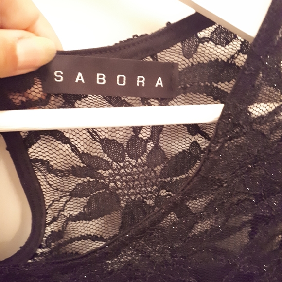 Sabora dress - Picture 3 of 6